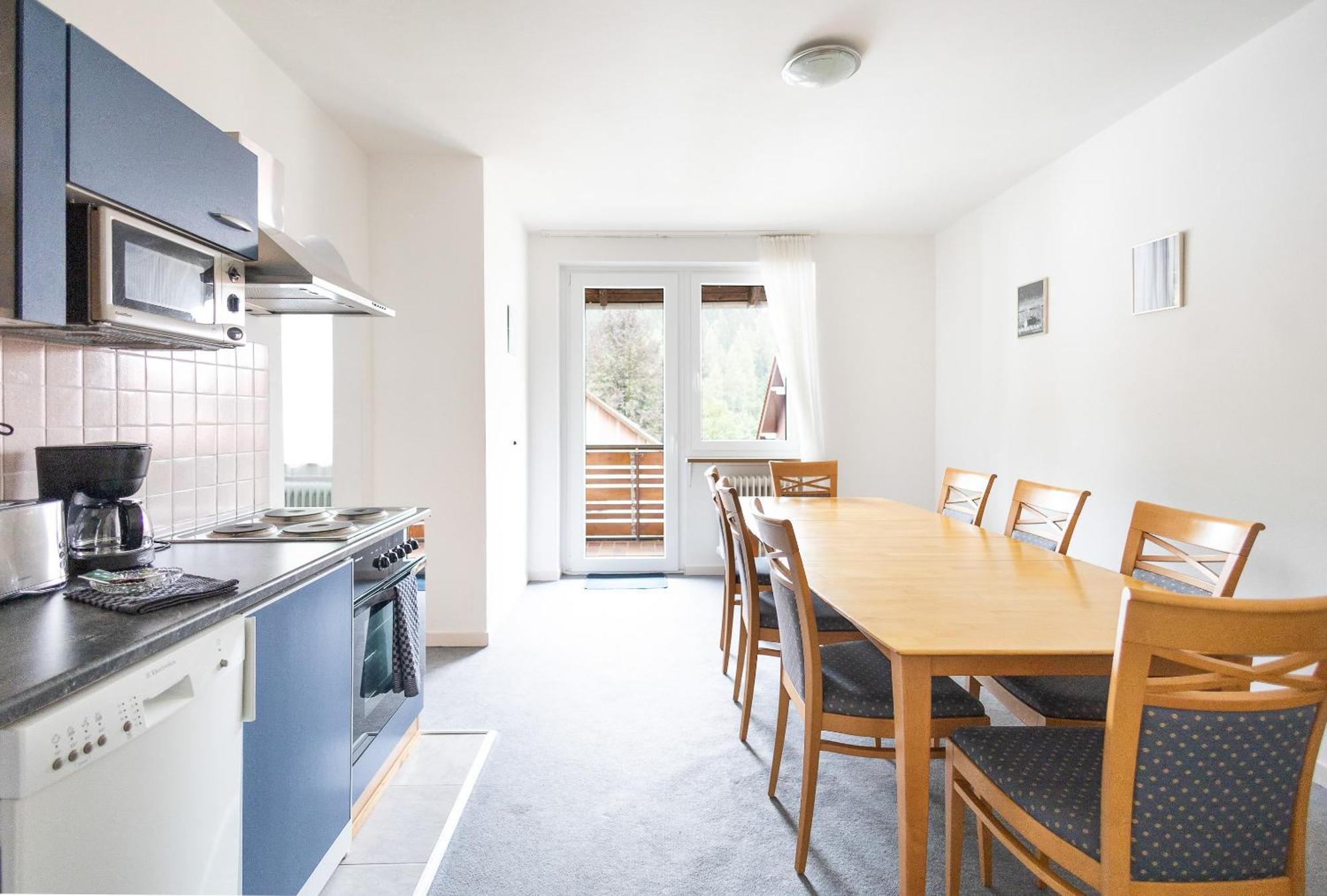 Apartmenthaus Am Waldrand- Kueche - Fruehstueck - Balkon วิลเดอมานน์ ภายนอก รูปภาพ