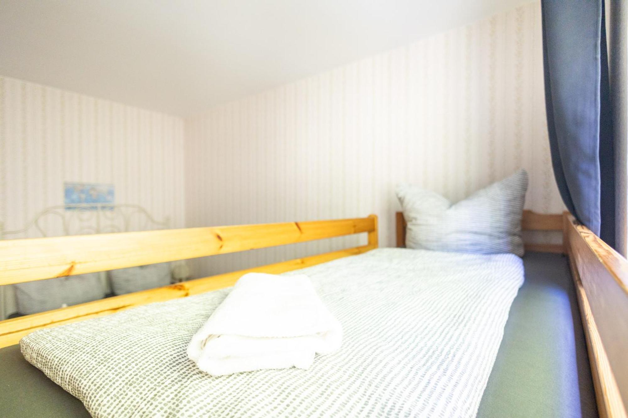 Apartmenthaus Am Waldrand- Kueche - Fruehstueck - Balkon วิลเดอมานน์ ภายนอก รูปภาพ