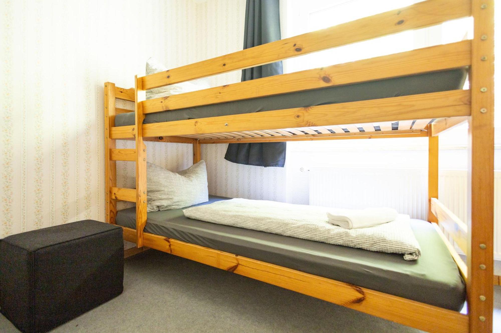 Apartmenthaus Am Waldrand- Kueche - Fruehstueck - Balkon วิลเดอมานน์ ภายนอก รูปภาพ