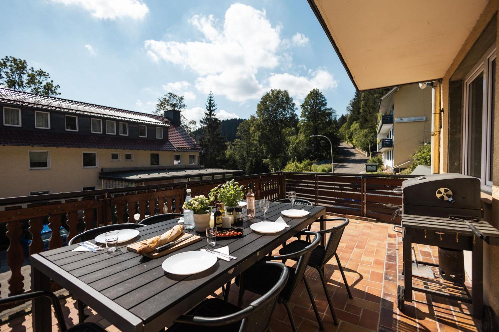 Apartmenthaus Am Waldrand- Kueche - Fruehstueck - Balkon วิลเดอมานน์ ภายนอก รูปภาพ